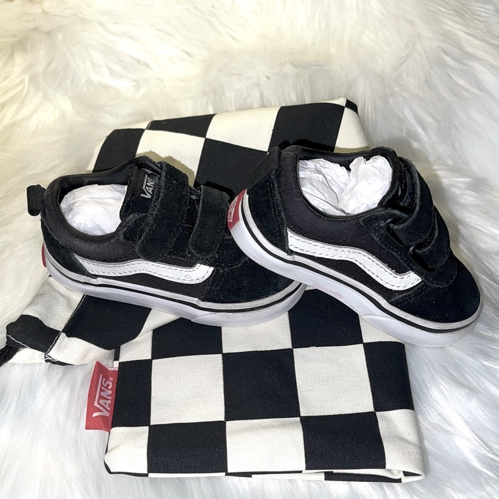 ▪️◾️◼️EUC Toddler’s Vans Old Skool Velcro◼️◾️▪️